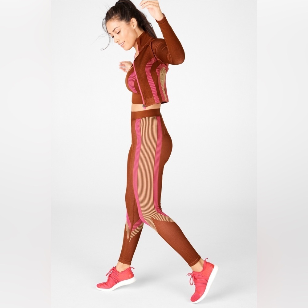 NWT Fabletics Cassie Brown and Pink Seamless High-Waist Leggings and jacket